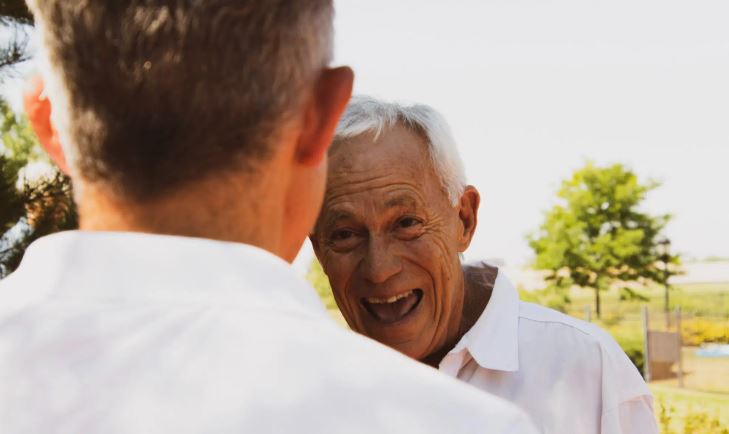 Improving Senior Memory: Cognitive Exercises & Lifestyle Habits to Adapt