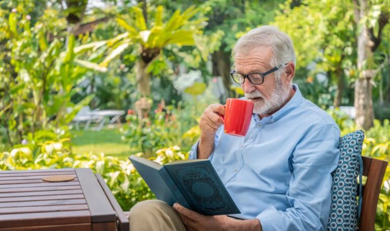 Signs You’re Ready for Senior Community Living