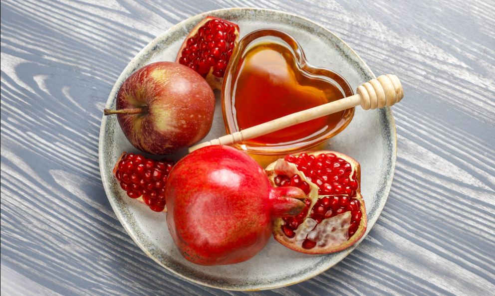 A Rosh Hashanah Celebration at JCHC!