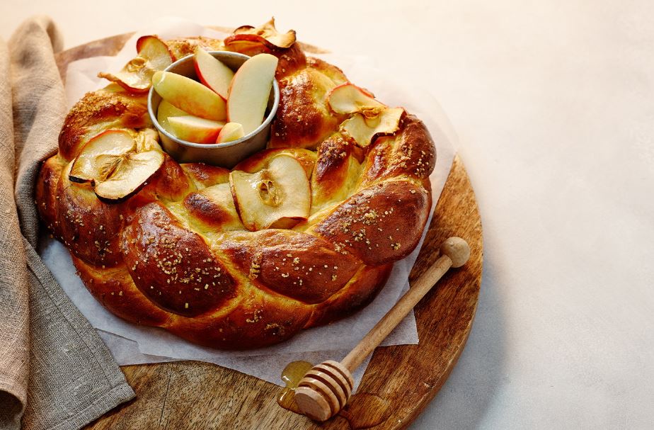 Apple Honey Challah Bread for Rosh Hashanah