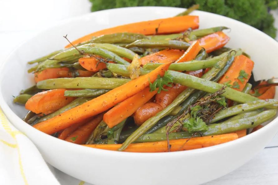 Za’atar Carrots and Green Beans: The Perfect Holiday Side Dish